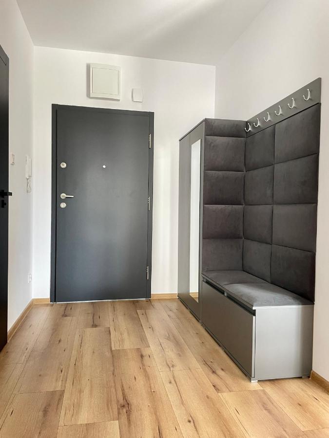 Drewnowska Przy Manufakturze Apartment *